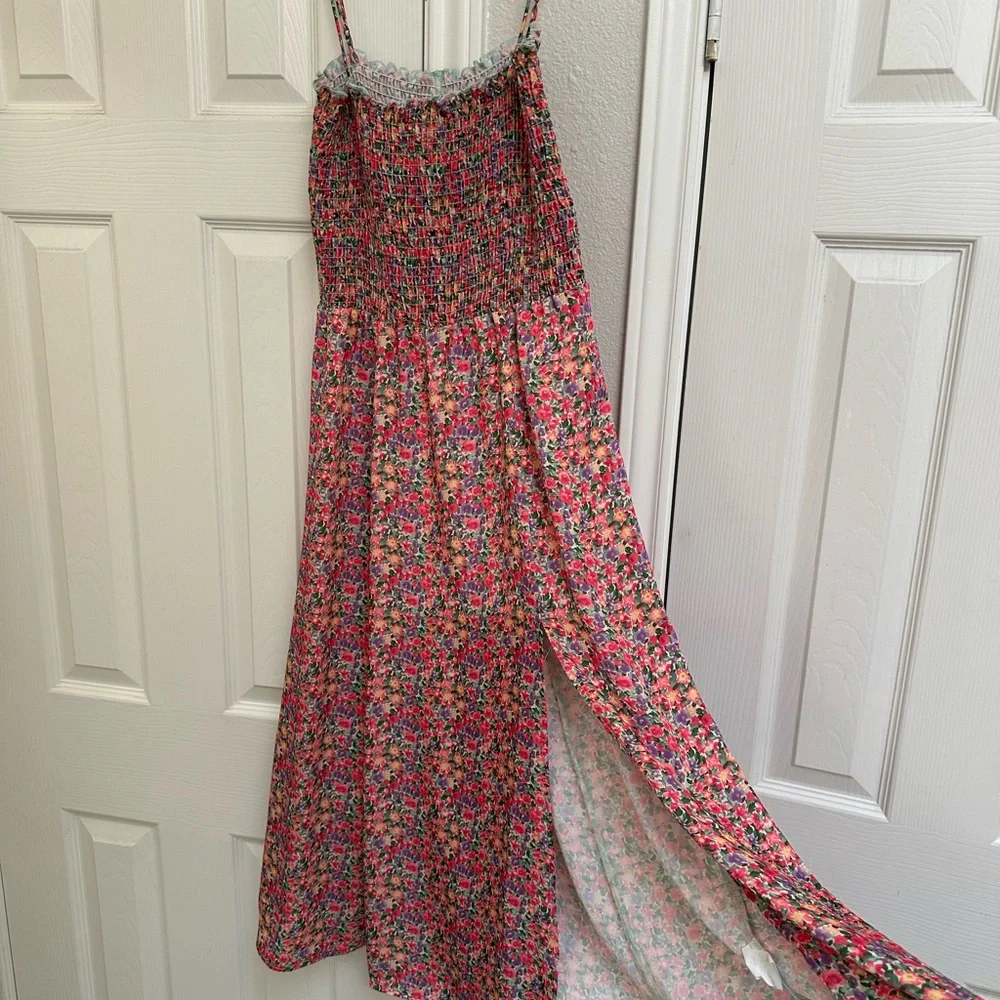 RESA Pastel Floral Smocked Dress - Picture 5 of 6
